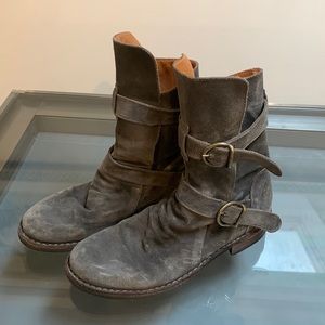 Fiorentini + Baker size 39 Ankle Biker Boots Grey Suade Gold Buckle